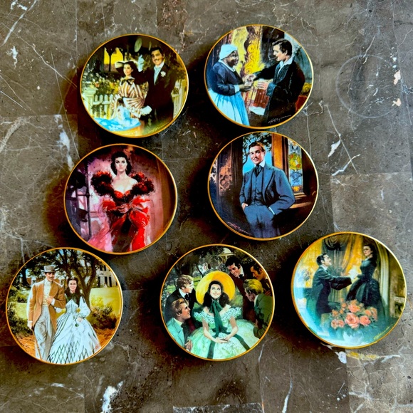 Bradford Exchange | Gone with the Wind “Golden Memories” Mini Plate Collection - Picture 2 of 16
